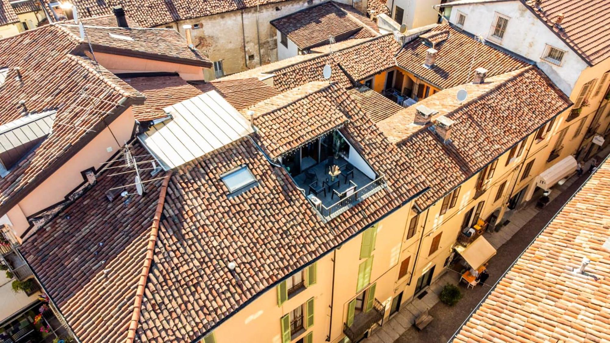 Ferienwohnung Centro Storico-Dimora Con Terrazza- Wi-Fi E Ac Asti Exterior foto
