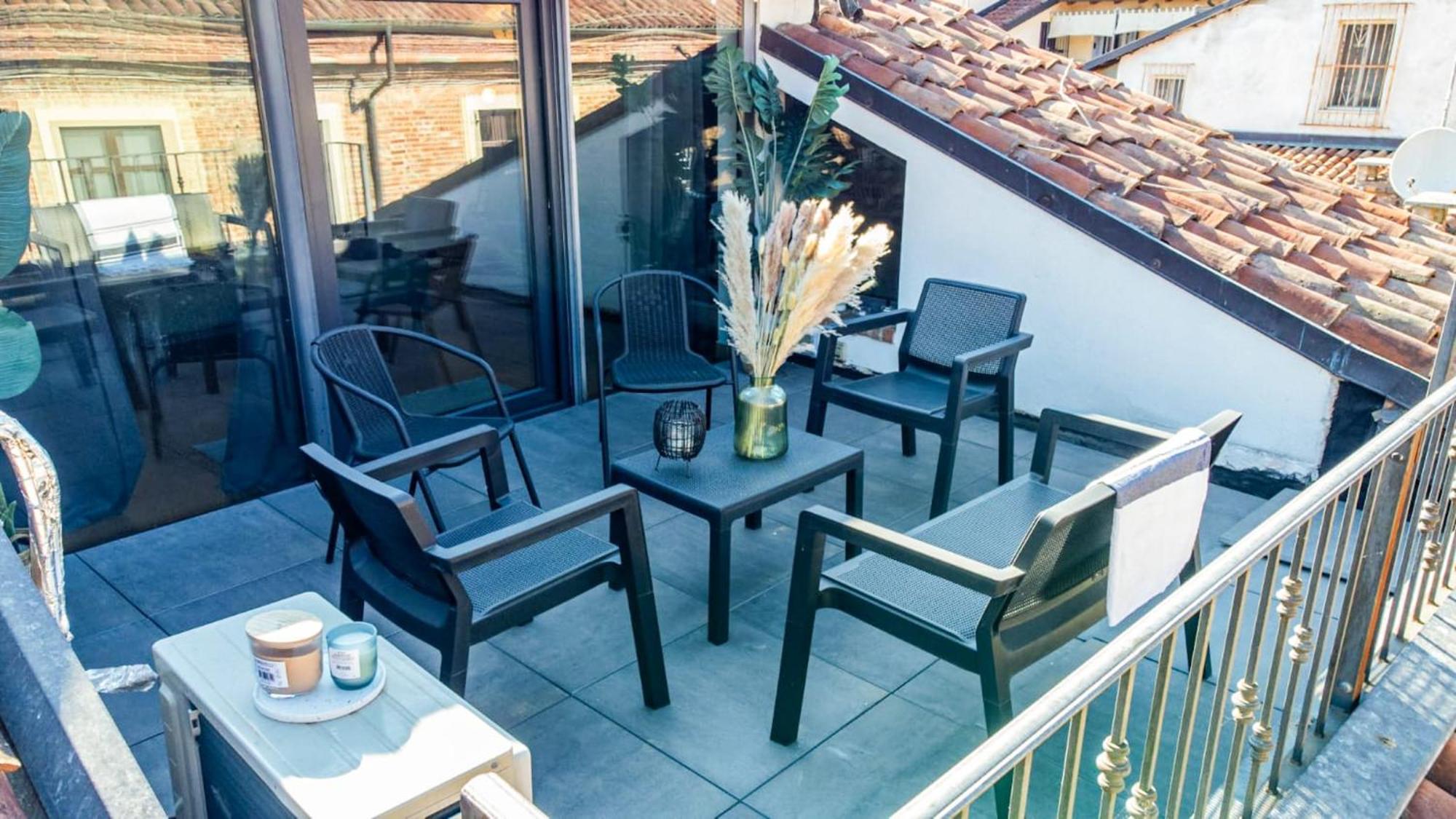 Ferienwohnung Centro Storico-Dimora Con Terrazza- Wi-Fi E Ac Asti Exterior foto